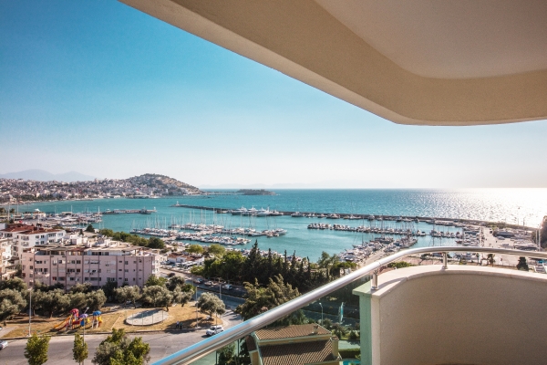 MARINA HOTEL & SUITES
